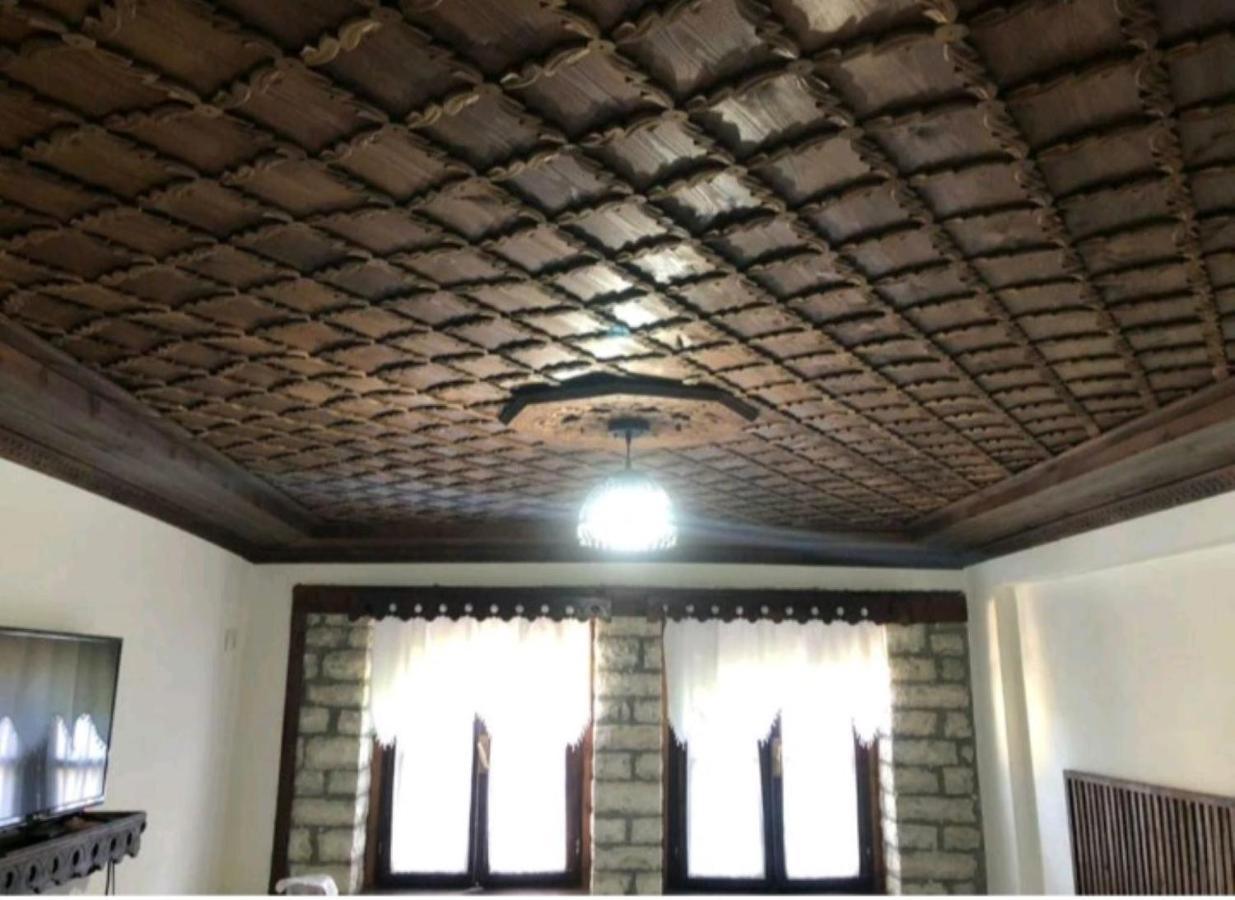 Miziriguesthouse Gjirokaster Ngoại thất bức ảnh